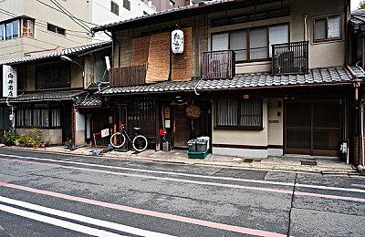 MMORPG《寻路者》官方宣布延期2天上线 